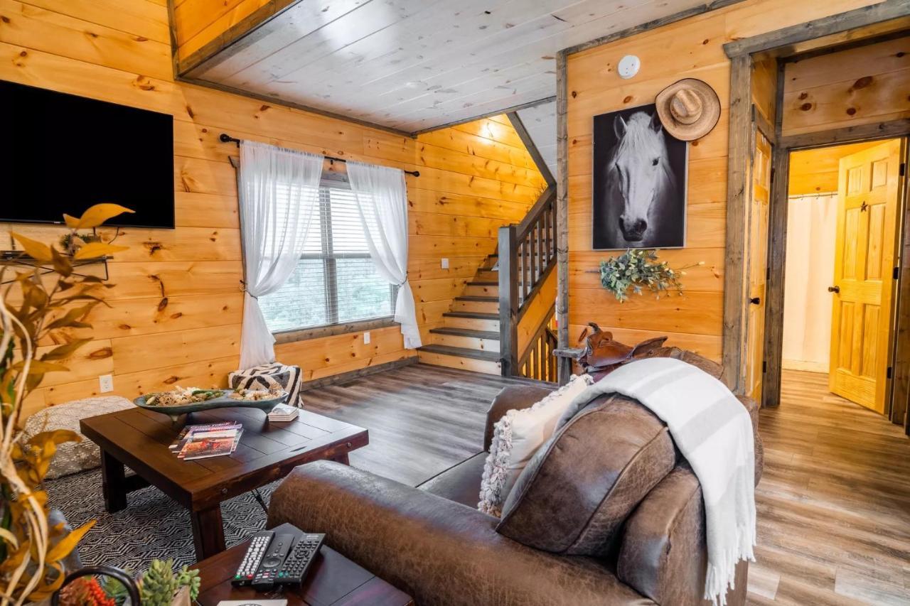 Barrstone Ranch Sevierville Bagian luar foto