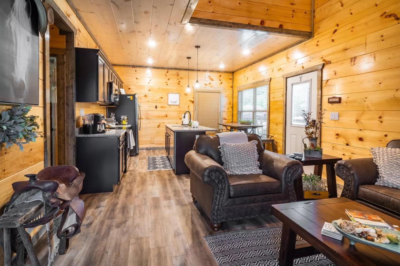 Barrstone Ranch Sevierville Bagian luar foto