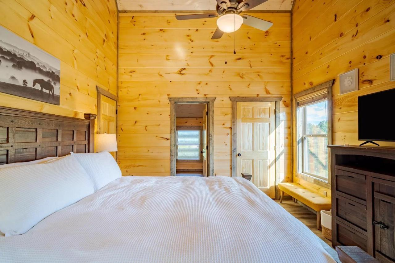 Barrstone Ranch Sevierville Bagian luar foto